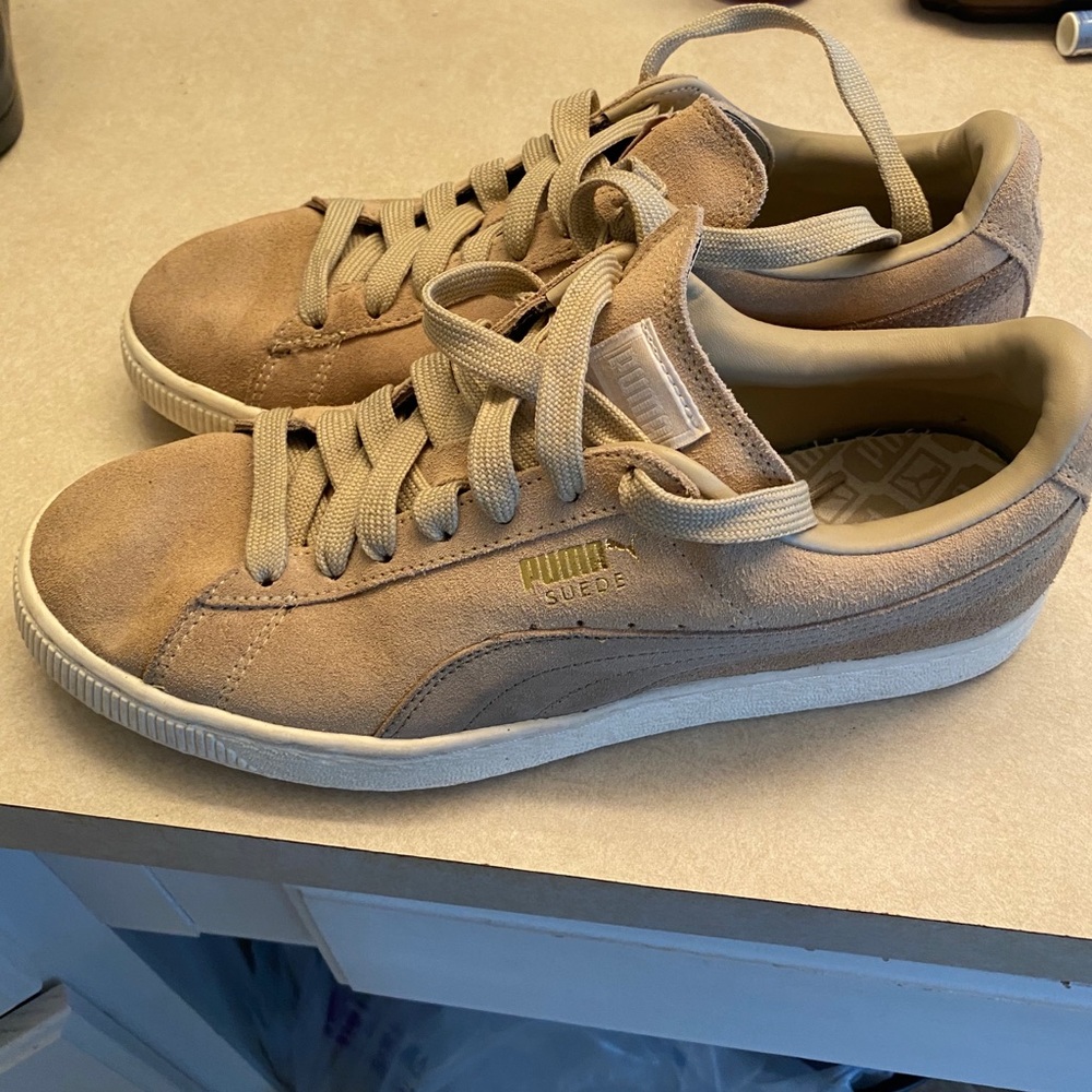 Men’s shoes